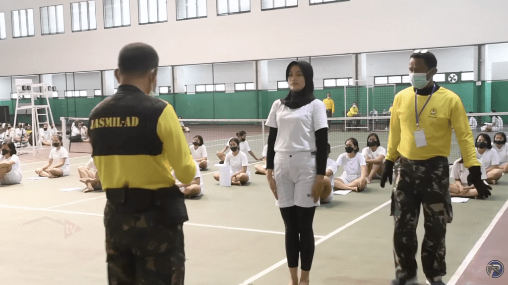 Akmil Wanita: Syarat Fisik & 9 Tes yang Wajib Dilewati! 2 akmil wanita