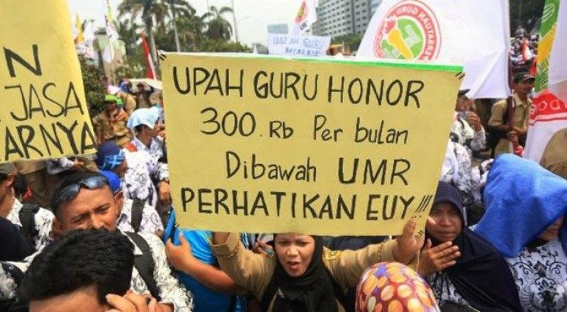 Nasib Guru Honorer Swasta & Negeri di Tahun 2024 2 guru honorer swasta