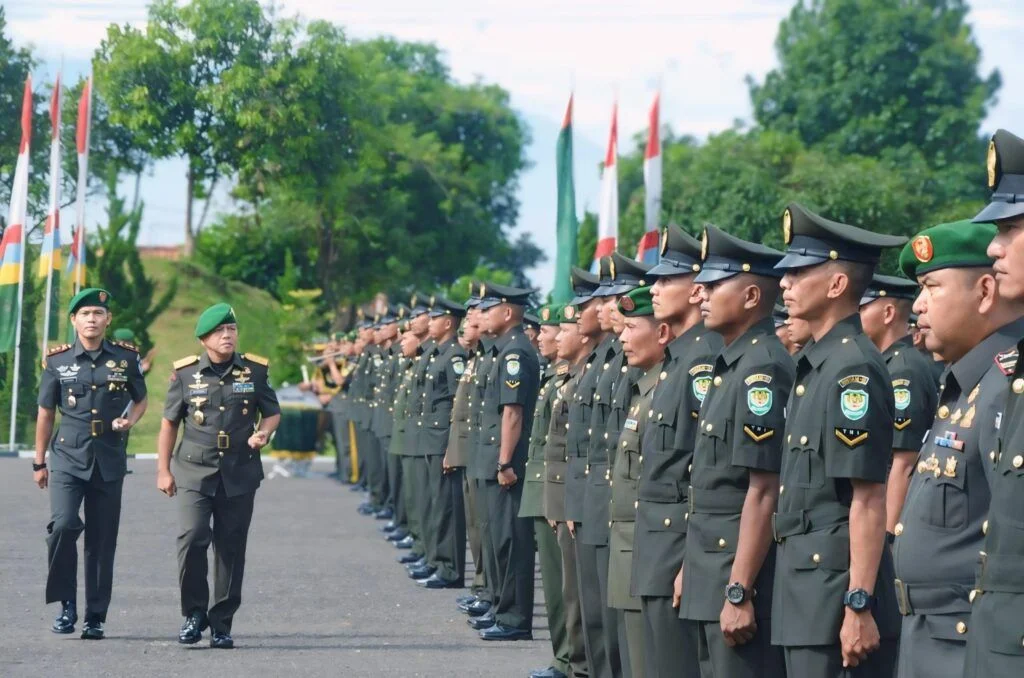 Tingkatan Pangkat TNI AD, AL, AU yang Wajib Diketahui! 1 pangkat tni