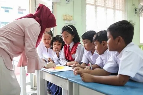 99 Ucapan Selamat Hari Guru Nasional yang Menyentuh Hati 4 kapan hari guru nasional