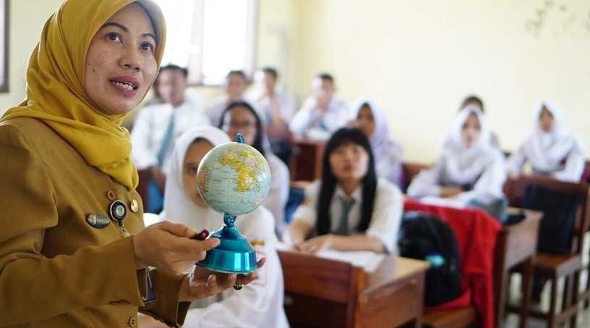 Info honorer hanya kode r2 l r3 l diangkat penuh waktu