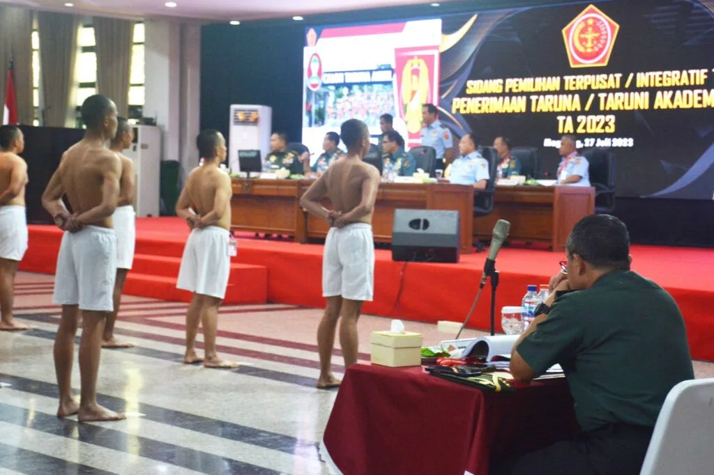 Pendaftaran Taruna Akademi TNI 2025 Resmi Dibuka! 3 taruna akademi tni 2025