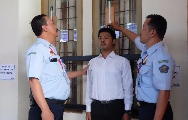 6 Sekolah Kedinasan dengan Syarat Tinggi Badan 2 syarat tinggi badan kedinasan