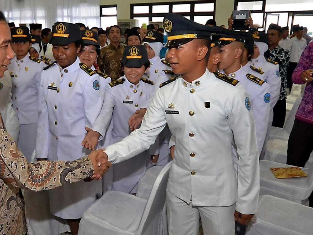 Wajib Tahu Lulusan IPDN Jadi Apa? Ini 5 Peluangnya! 1 lulusan ipdn jadi apa