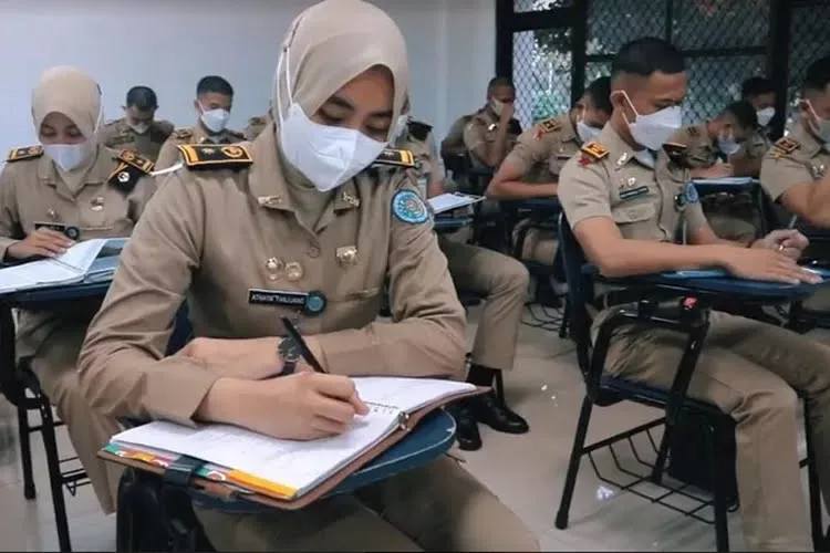 Materi SKD Kedinasan: Wajib Kuasai 3 Jenis & Kisi-kisi Jitu! 3 latihan soal materi skd kedinasan