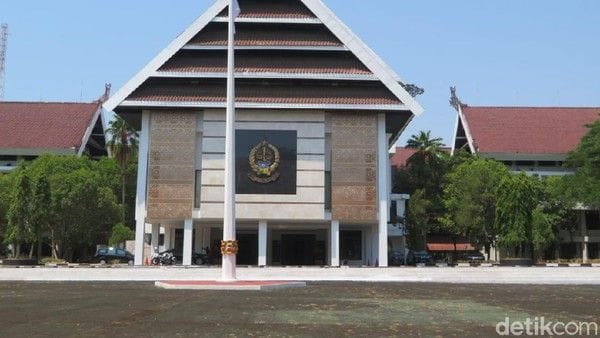 RESMI ! 2.017 Honorer Dirumahkan di Sulsel Ini Alasannya! 1 honorer dirumahkan