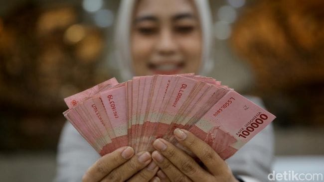 Resmi ! Gaji 13 Cair Mulai Hari Ini, 2 Juni! Cek Rekening! 2 gaji 13 cair kapan