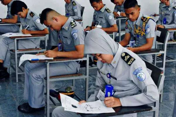 Tips Sukses Masuk Sekolah Kedinasan 2025! Lulus Jadi PNS! 3 syarat masuk sekolah kedinasan