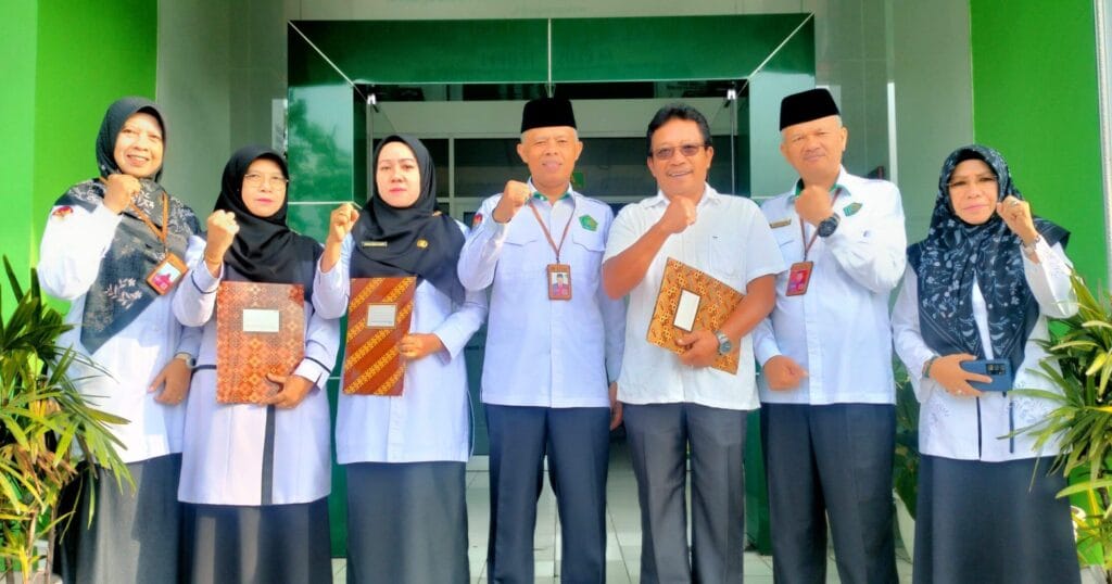 Aturan Baru Mutasi ASN: PNS 6 Bulan Bagaimana Nasib PPPK? 3 mutasi asn