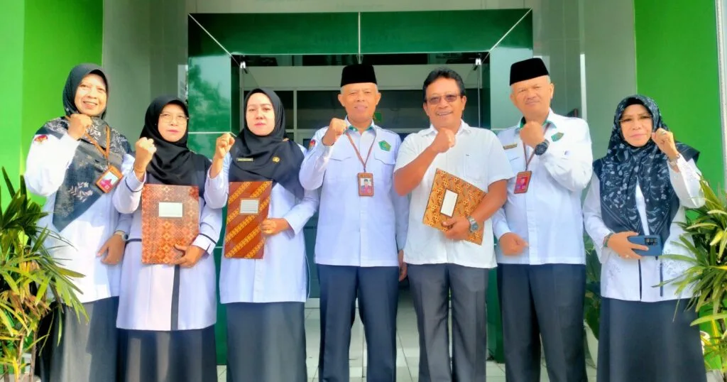 Aturan Baru Mutasi ASN: PNS 6 Bulan Bagaimana Nasib PPPK? 3 mutasi asn