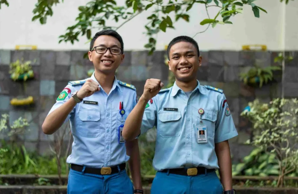 Wajib Tahu! Ini Gaji Lulusan STIS & 3 Keunggulannya 3 total gaji lulusan stis