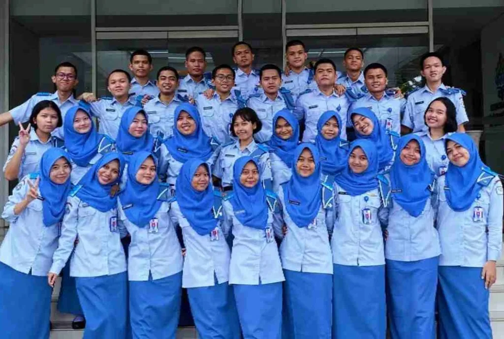 gaji pegawai bps lulusan stis