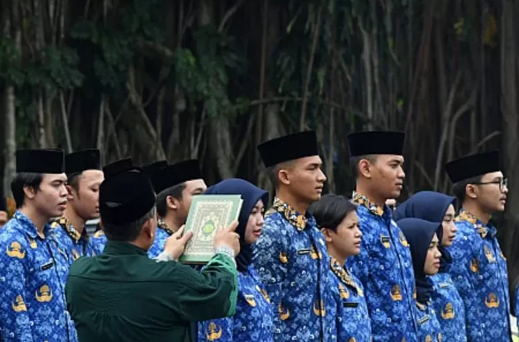 Gaji PNS Tidak Naik di 2026! Ini 2 Alasan Resmi Sri Mulyani! 3 mengapa gaji pns tidak naik