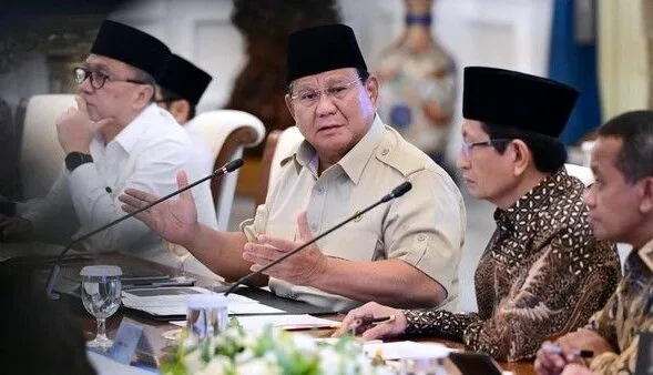 Kenaikan Gaji ASN Jadi Prioritas di Perpres 2025, Simak Detailnya! 2 kenaikan gaji asn 2025