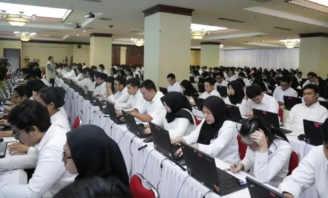 Geger Wacana PPPK Jadi PNS, Begini Penjelasan DPR RI 3 revisi uu asn 2025
