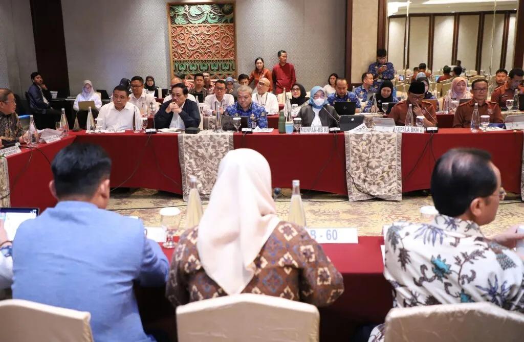 Cek Info! BKN & KemanPANRB Membahas Implementasi UU ASN 2 implementasi uu asn