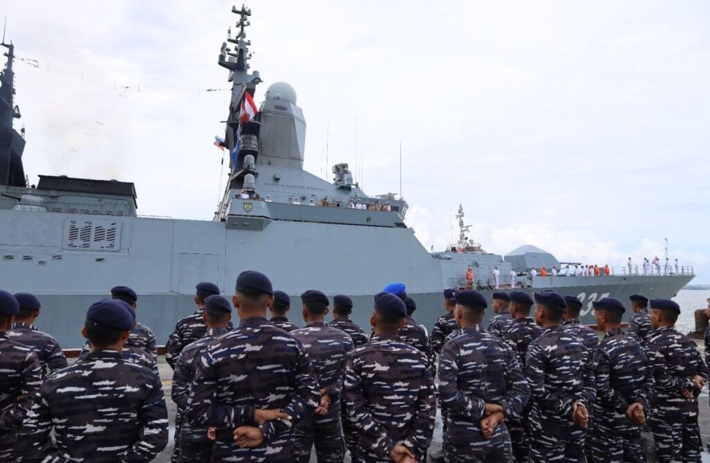 apa saja berkas untuk daftar tni al