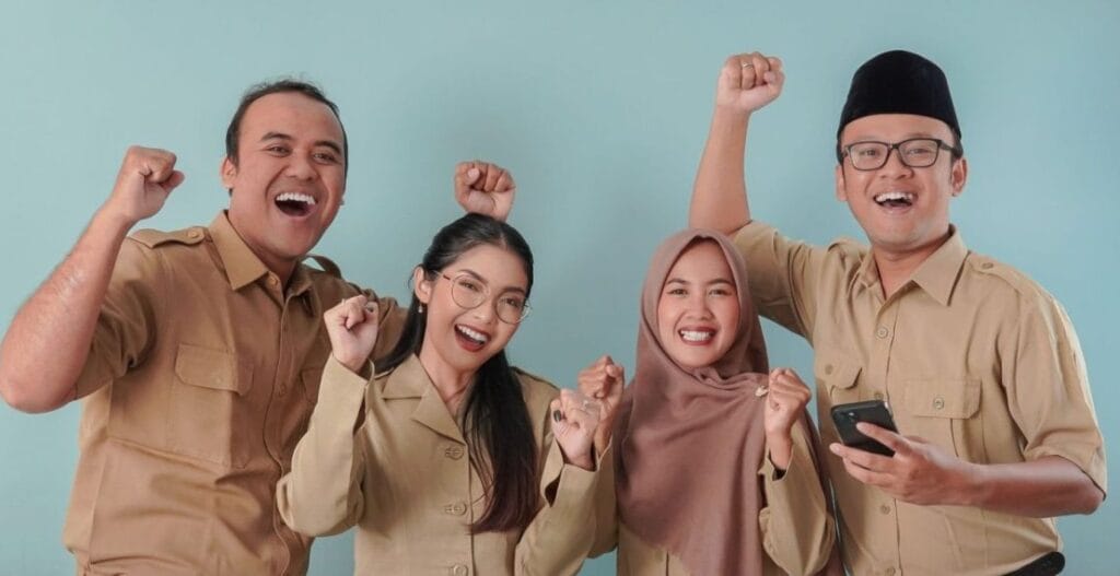 Kabar Gembira: Pemerintah Tambah Anggara untuk THR dan Gaji 13 Guru ASN Daerah 2025 2 thr & gaji 13 guru asn 2025