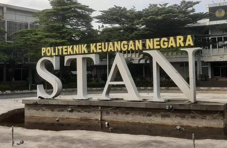 STIS vs STAN: Perbedaan, Peluang, & Tips Memilih yang Tepat 1 stis vs stan