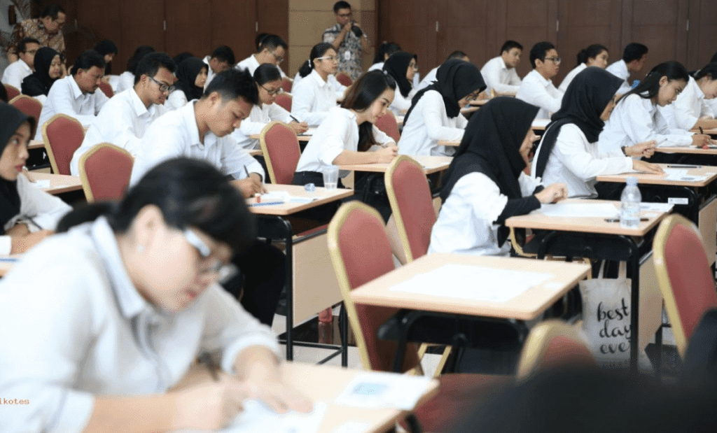 tugas perencana ahli pertama