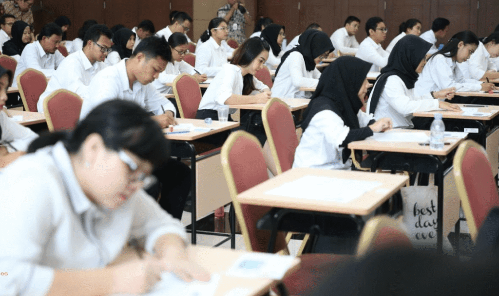 7 Tugas Statistisi Ahli Pertama: Dari Perencanaan hingga Diseminasi Data 2 tugas statistisi ahli pertama