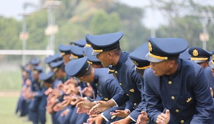 syarat fisik masuk poltek ssn