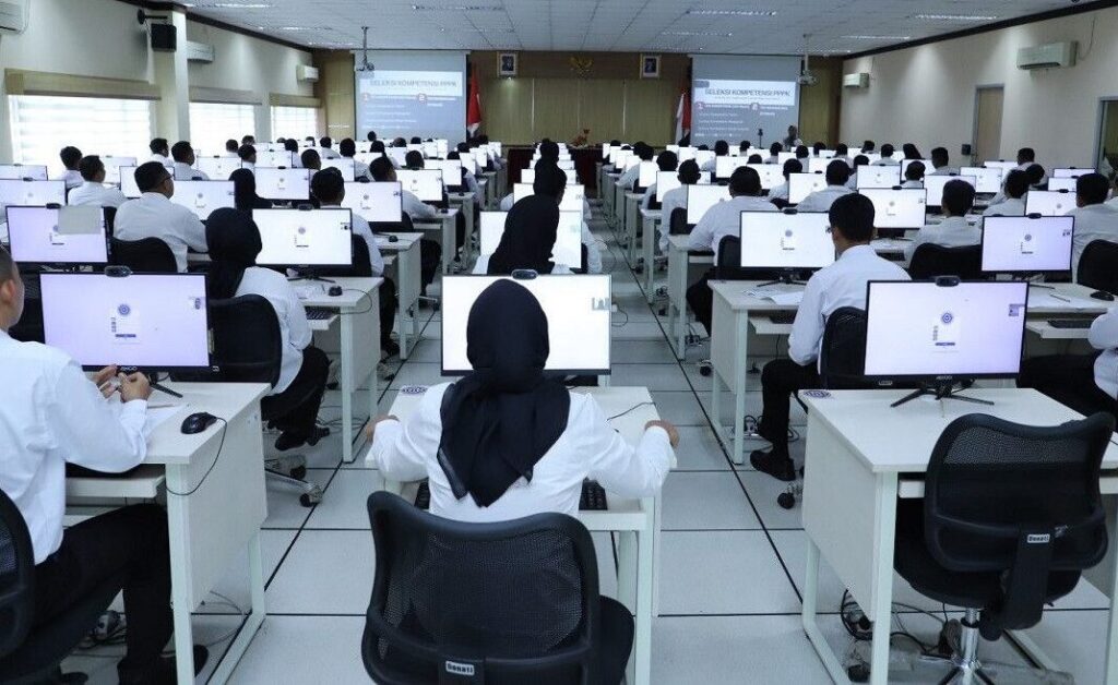 Ingin Daftar CPNS? Pahami 10 Tahapan Seleksi CPNS Ini Agar Persiapan Makin Maksimal 2 tahapan seleksi cpns
