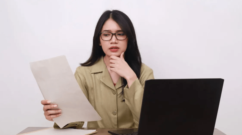 tugas pengelola layanan operasional
