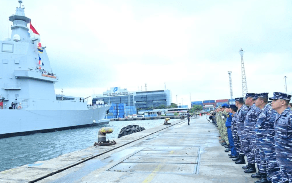 Urutan Pangkat TNI AL dari Terendah hingga Tertinggi Beserta Tugasnya 1 urutan pangkat tni al