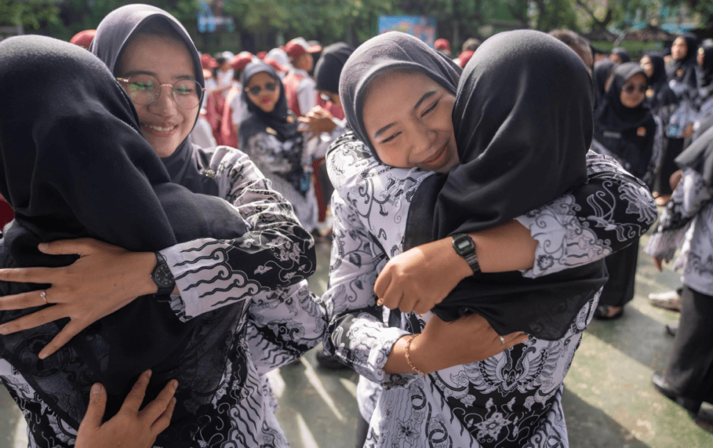 pendidikan profesi guru gelarnya apa
