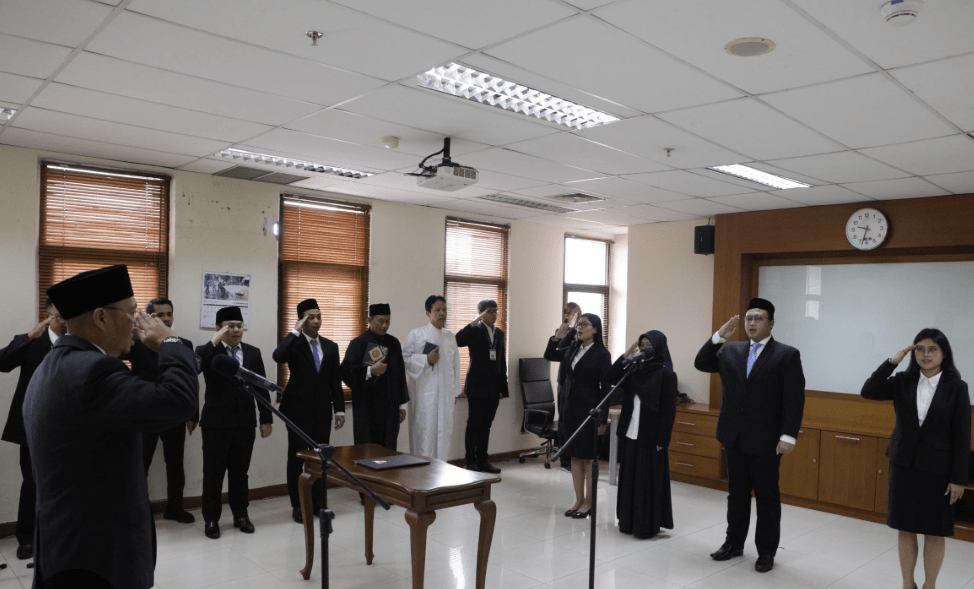 6 Tugas Analis Hukum Ahli Pertama, Pahami Dulu Sebelum Daftar! 1 tugas analis hukum ahli pertama